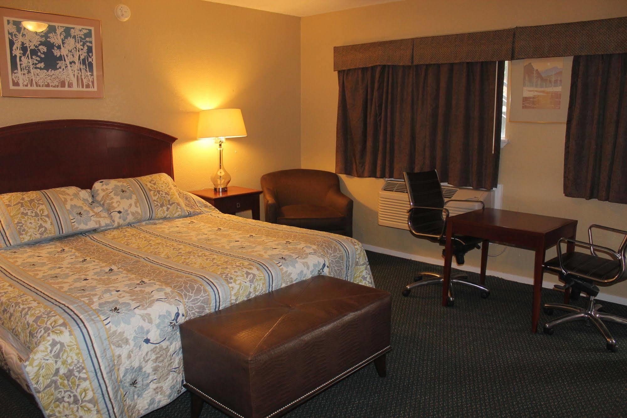 Ranch House Inn & Suites تيمبل المظهر الخارجي الصورة
